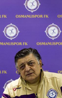 Yılmaz Vural görevinden ayrıldı