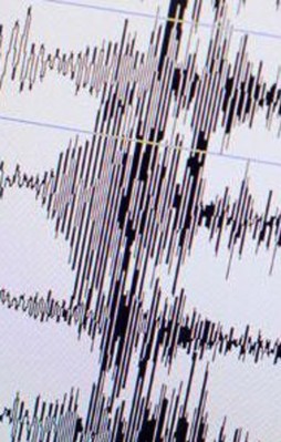 Ege Denizi'nde deprem!