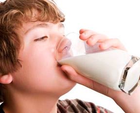 Süt fiyatında 3'üncüyüz