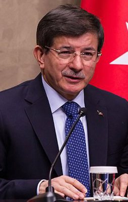 Davutoğlu'ndan önemli açıklamalar