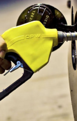 Benzin fiyatlarında indirim