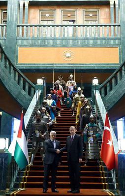 Hürriyet.com.tr'den ahlaksız bir haber daha!