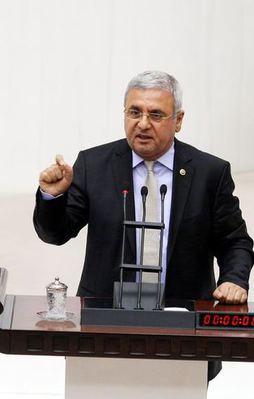 "Tüm müslümanların Fox TV'ye tepki göstermesi gerekiyor"