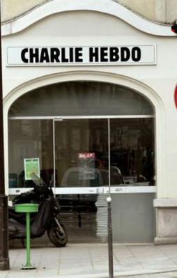 Charlie Hebdo yine küstahlığa devam ediyor