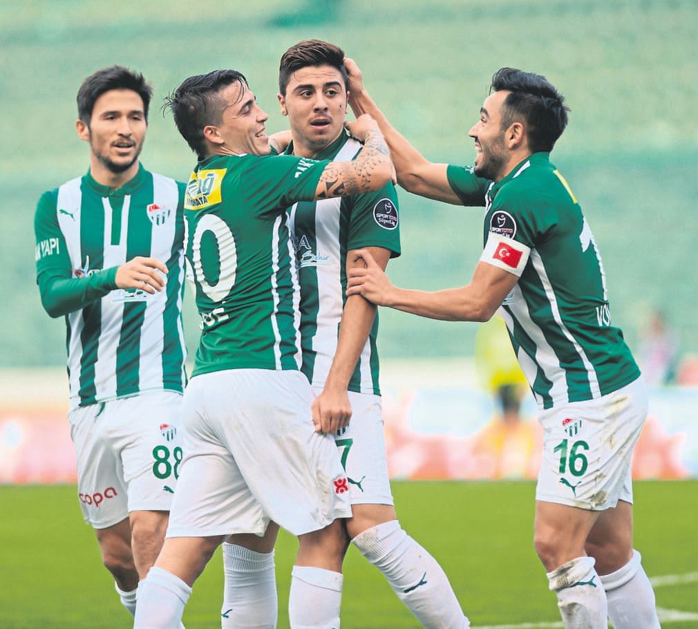 Fener'den Ozan'a 1 milyon zam!