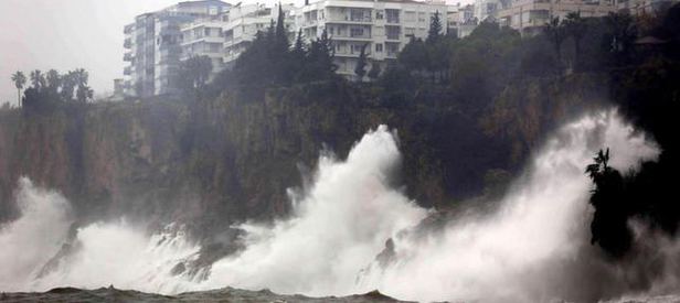 Eğitime fırtına engeli!