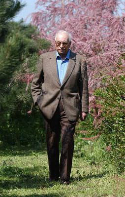 Yaşar Kemal yoğun bakımda!