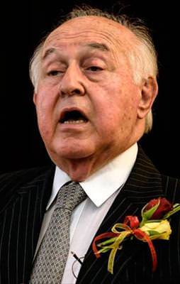 Arena elimizden gidebilir