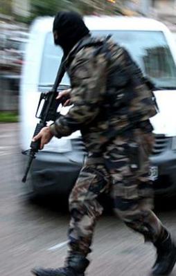 İstanbul'da suikast timi yakalandı