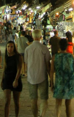 O ülkede alkollü yayalara ceza geliyor