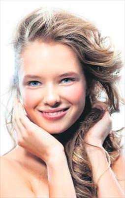 Kırışıklığa kırmızı parlaklığa yeşil sebze