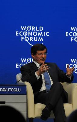 Başbakan'dan Davos'ta 'One minute' çıkışı