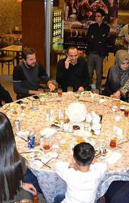 "Diriliş Ertuğrul" oyuncuları sevenleriyle buluştu