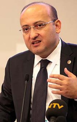 Hem şeytan taşladık hem de tavaf ettik