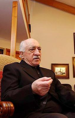 Ceketi yok ama özel uçağı var