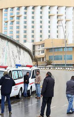 Türklerin kaldığı otele silahlı baskın