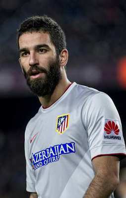 Arda Turan hastaneye kaldırıldı!