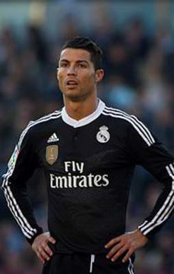 Ronaldo'dan İslam düşmanlarına tepki!