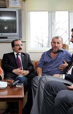 Erdoğan'a dua etmek istedi darp edildi!