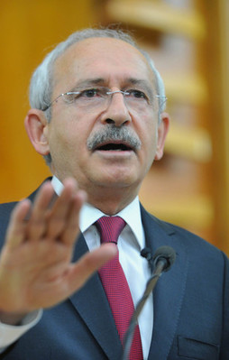 Kılıçdaroğlu sokak çağrısında bulundu