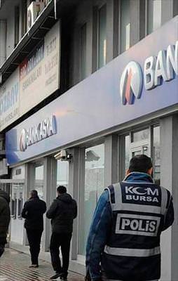 Paralel bankaya el konuldu