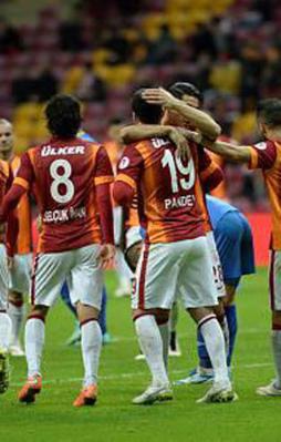 Aslan Arena'da acımadı!