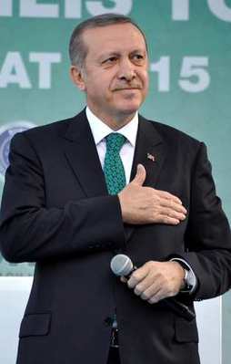 "Cumhurbaşkanı meydanlara indi diyorlar..."