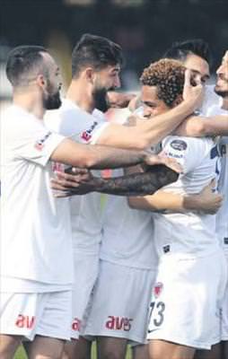 Mersin'den yarım düzine