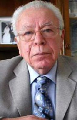 Mahir Kaynak hayatı kaybetti