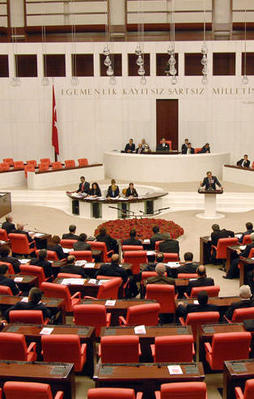 İşte siyasetçilerin asıl meslekleri