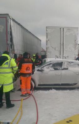 TEM'de onlarca araç birbirine girdi