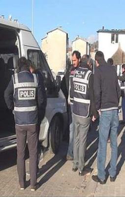 200 polisin katılımıyla uyuşturucu operasyonu