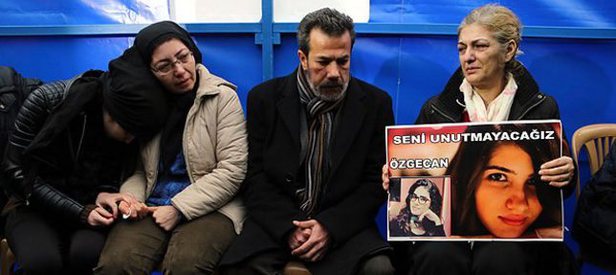 Özgecan’ın ailesinden Erdoğan’a siyah başörtü
