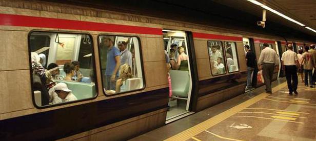 İstanbul metrosunda yarım saatlik arıza!