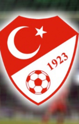 PFDK'dan iki kulübe tribün kapatma
