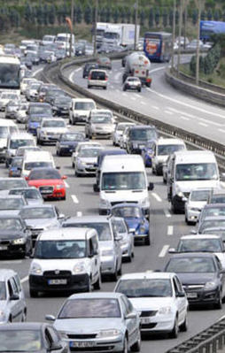 İstanbullular dikkat! O yol 6 saat trafiğe kapanacak!