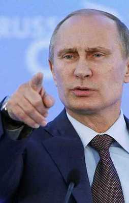 ''Putin sık sık karısını dövüyor''