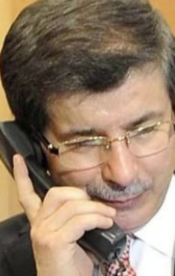 Davutoğlu'ndan taziye telefonu