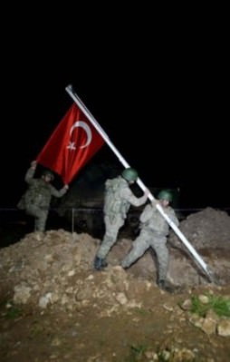 Paralel çete ihanette sınır tanımıyor