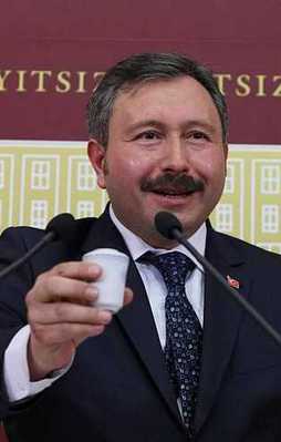 İdris Bal'a bir darbe daha!