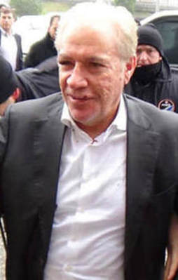 Feyzi İşbaşaran CHP aday adayı oldu