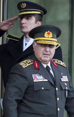 Org. Özel'den Bahçeli'ye sert tepki!