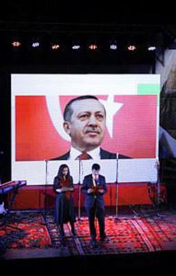 Bosna'da Erdoğan'a sevgi seli!