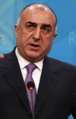 Azerbaycan'dan Türkiye'ye destek