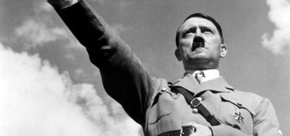Adolf Hitler Alman vatandaşlığına kabul edildi, böylelikle 1932 yılında yapılacak Weimar Cumhuriyeti'nin başkanlık seçimlerine katılması mümkün oldu.