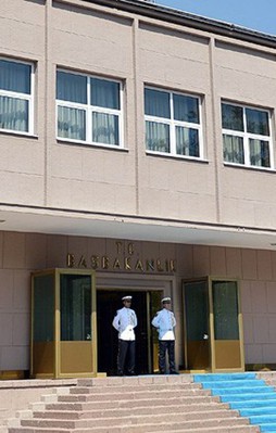 Başbakanlık'tan istifa haberlerine yalanlama