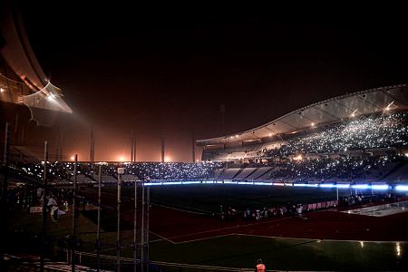 Olimpiyat'ta boş yerler de satışta