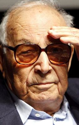 Ünlülerden Yaşar Kemal tweetleri