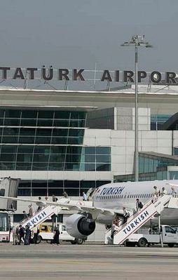 Topçu: Atatürk Havalimanı kapanacak