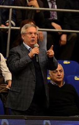 Aziz Yıldırım'dan taraftara sert uyarı!
